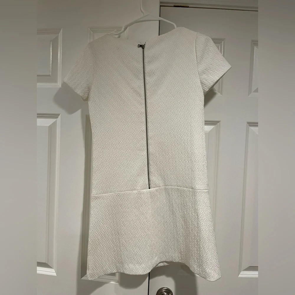 Alice + Olivia Dropped Waist Mini Dress with Jacquard Print Size 0 - Picture 6 of 7